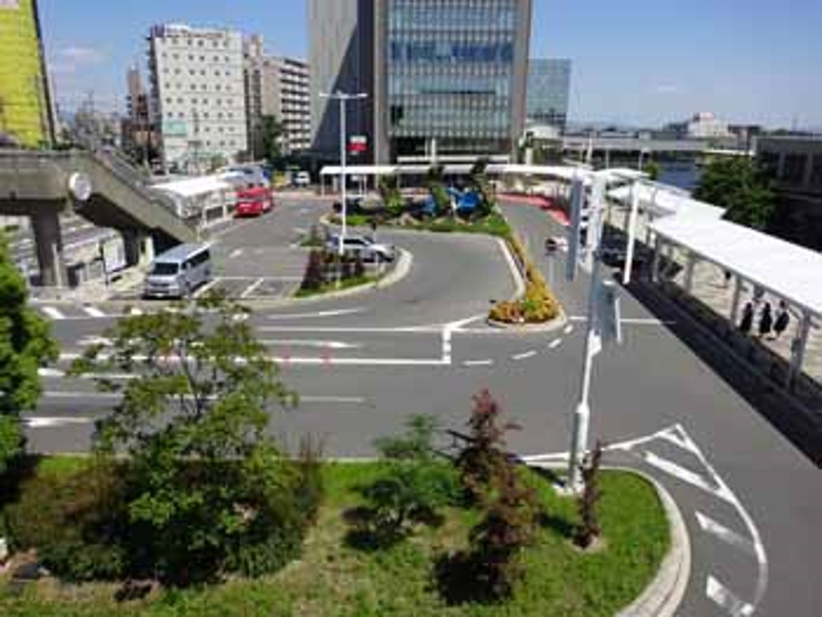 刈谷駅北口駅前広場